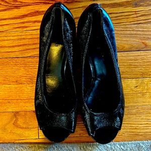 Women’s Slight Wedge Open Toe Shoe- Made for Comfort-Cole Haan Nike Air